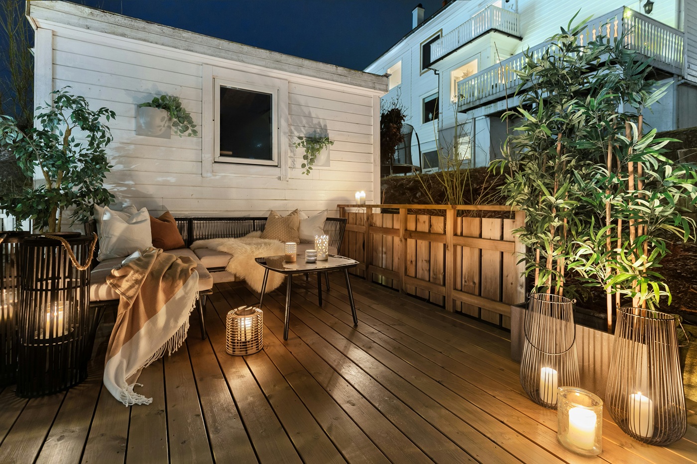 Illuminazione di un giardino a terra